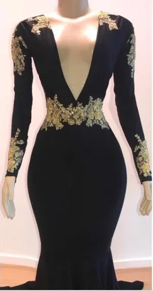 2025 Black Mermaid/Trumpet Long Sleeve V Neck Applique Elastic Satin Prom Dresses