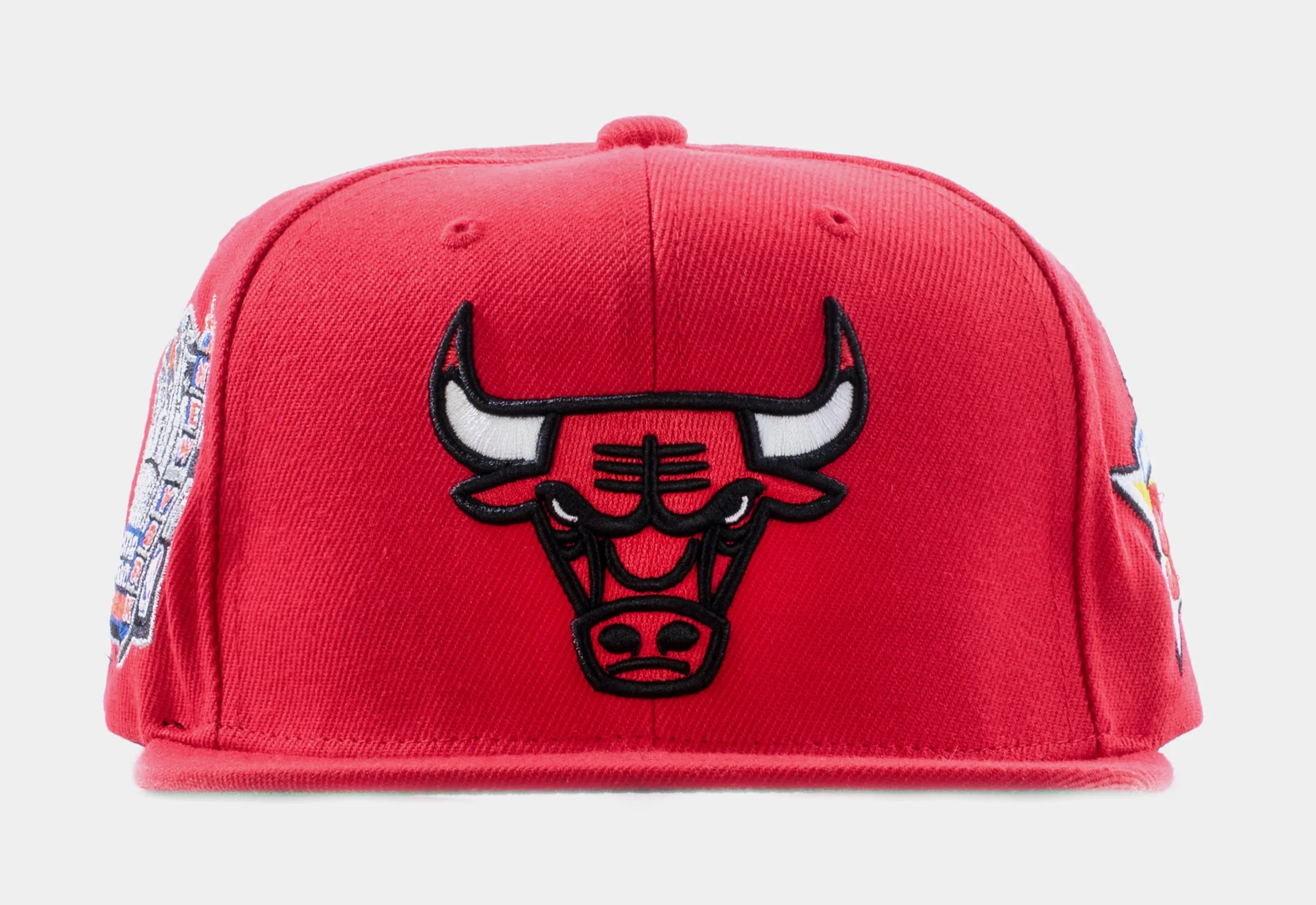 Chicago Bulls Snapback Cap Mens Hat (Red)