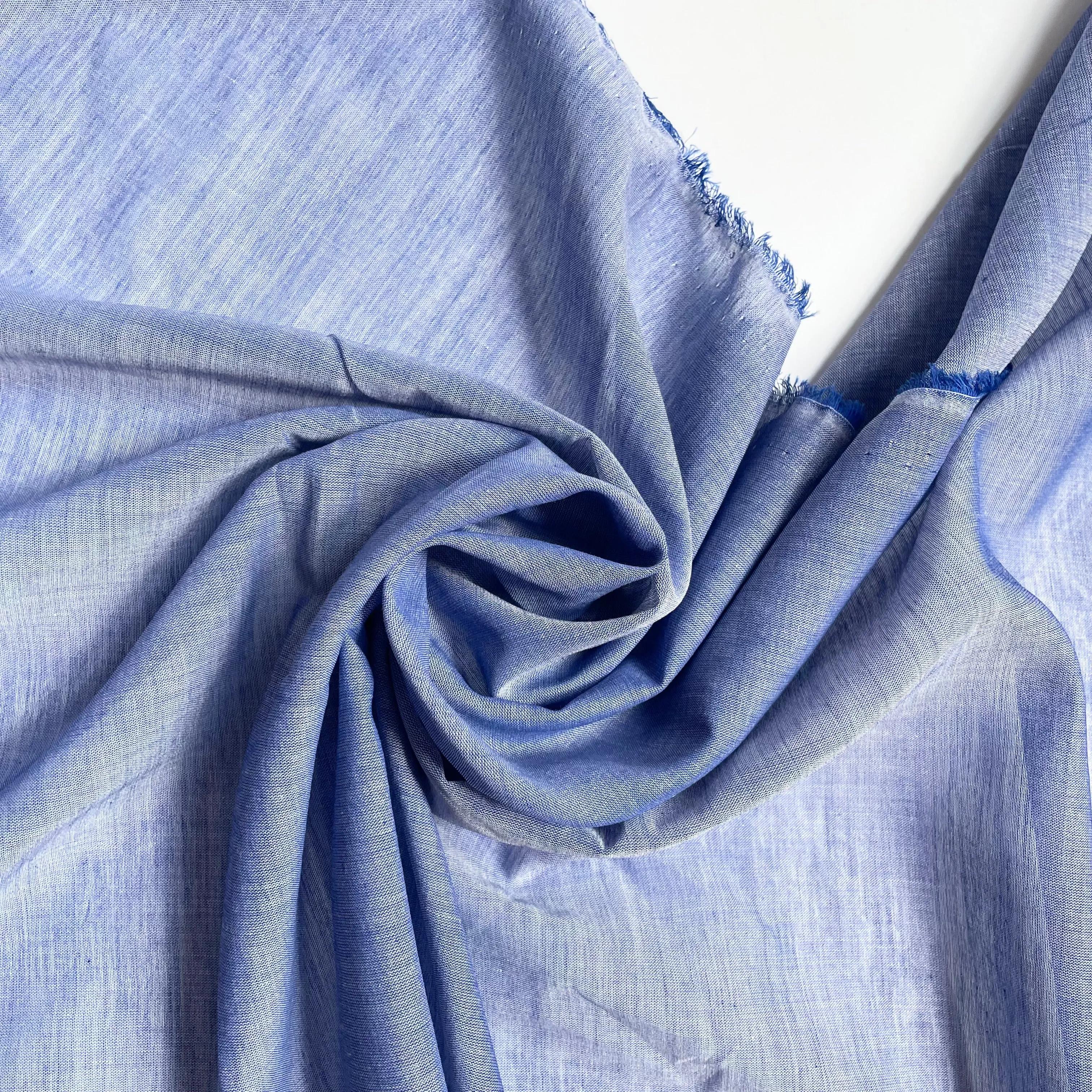 Linnet Cotton / Silk Chambray - Blue