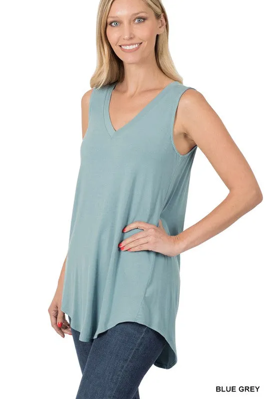 LUXE RAYON SLEEVELESS V NECK HI LOW HEM TOP