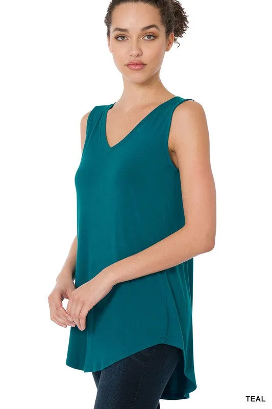 LUXE RAYON SLEEVELESS V NECK HI LOW HEM TOP