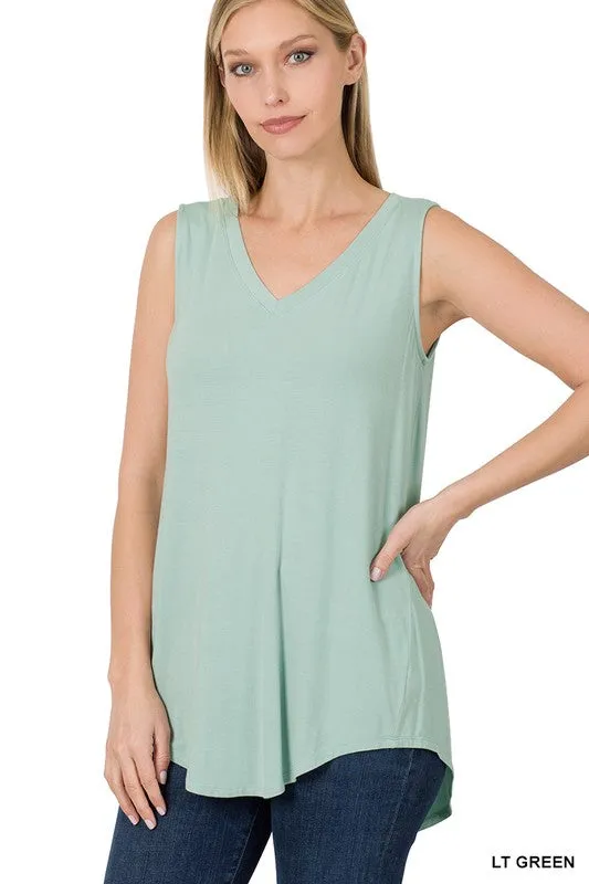 LUXE RAYON SLEEVELESS V NECK HI LOW HEM TOP