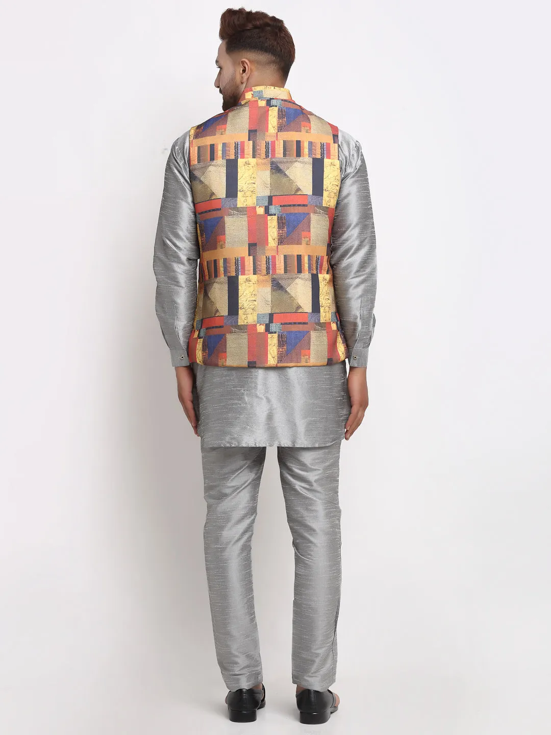 Men's Silk Blend Grey Kurta With Pyjama & Multicolor Printed Nehru Jacket - Benstoke