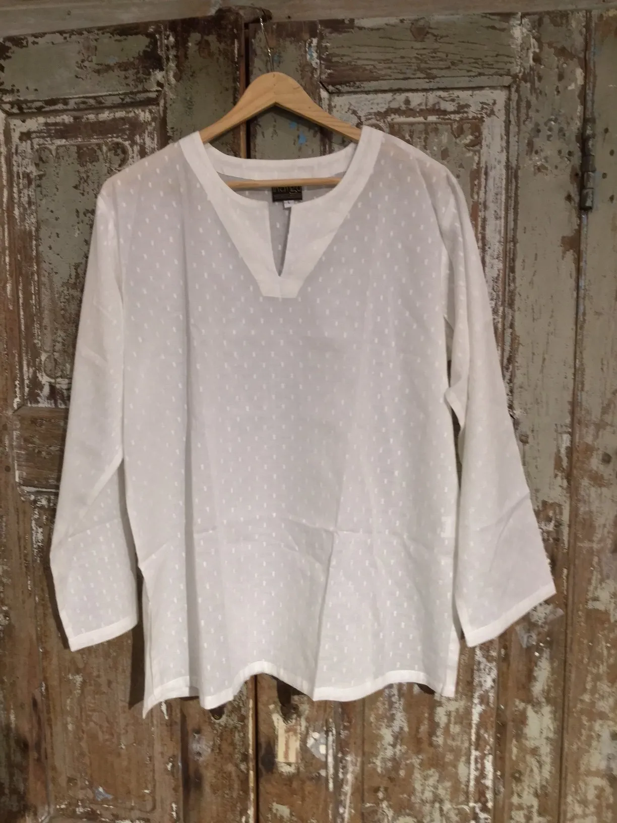 White Ladies V Neck Long Sleeve Blouse